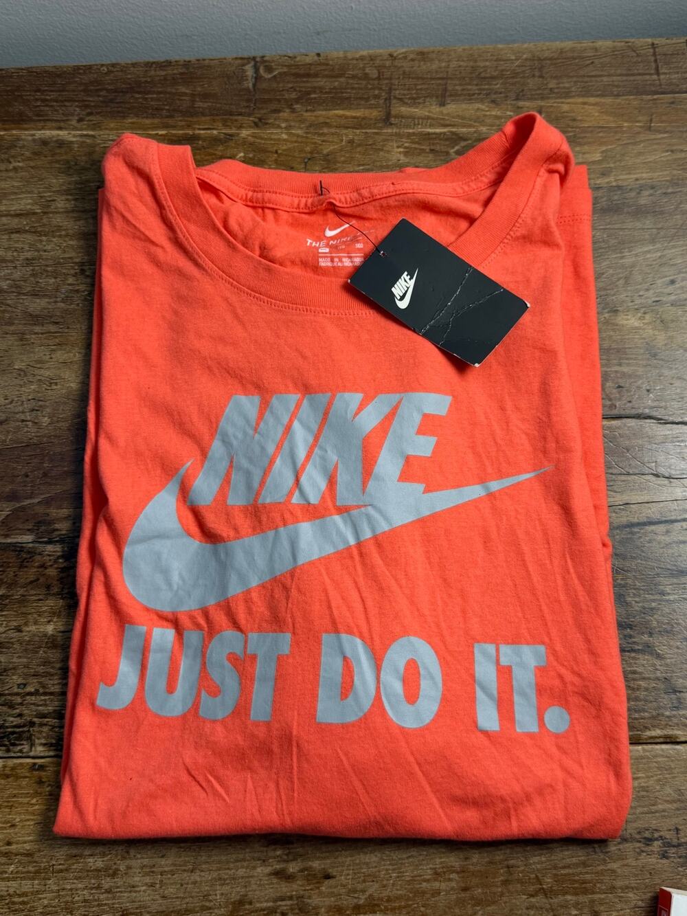 Nike Men's Coral short sleeve shirt NWT size 3XL